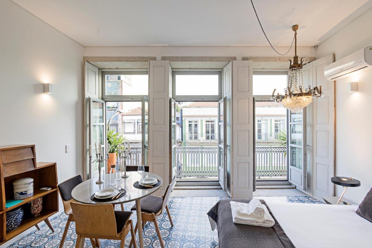 Palacio Fenizia - Bonfim 191 By Lovelystay Porto Exterior photo